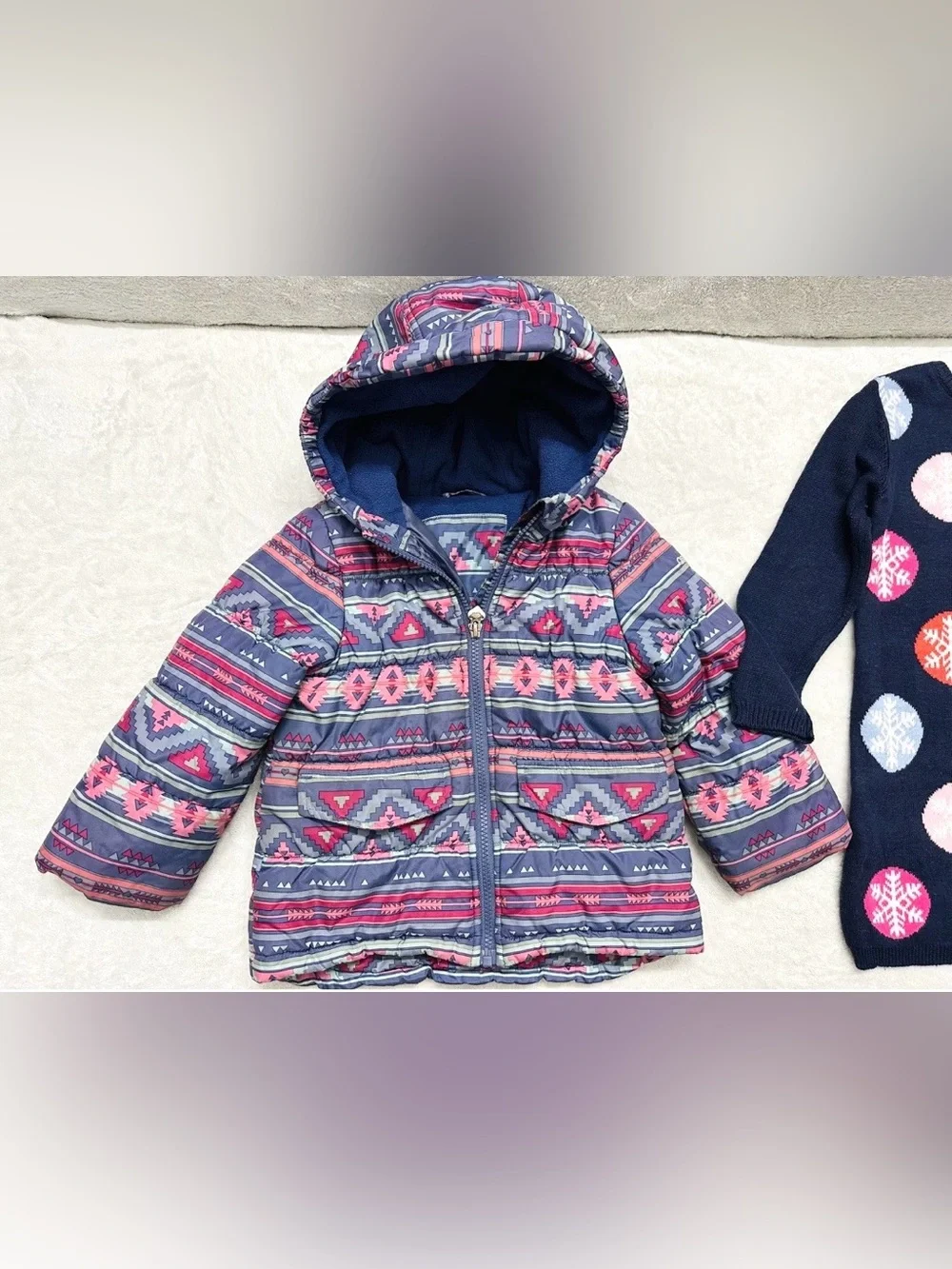 Girls Winter Set Hooded Zip Jacket Snowflake Fleece & Sweater Size 3T Years